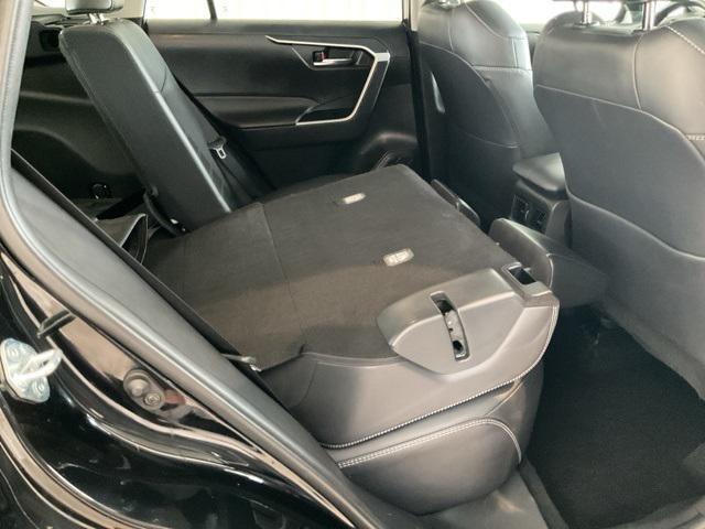 Photo of 2021 Midnight Black Metallic Toyota RAV4
