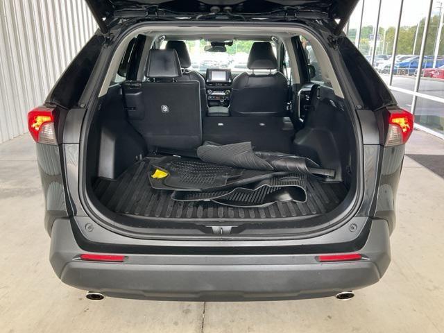 Photo of 2021 Midnight Black Metallic Toyota RAV4