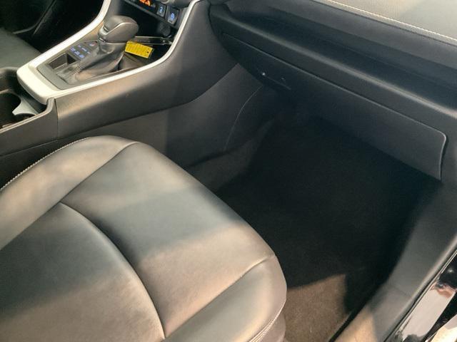 Photo of 2021 Midnight Black Metallic Toyota RAV4