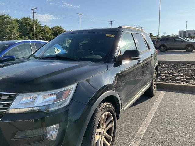 Photo of 2016 SHADOW BLACK Ford Explorer