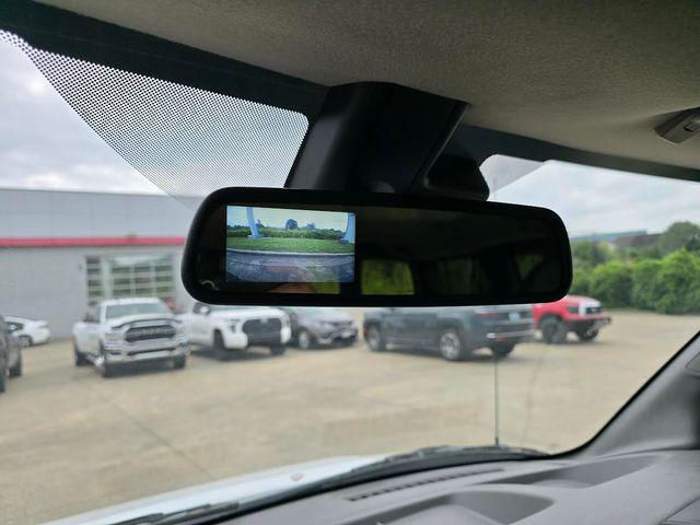 Photo of 2021 Summit White Chevrolet Express 3500