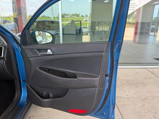 Photo of 2020 Aqua Blue Hyundai TUCSON