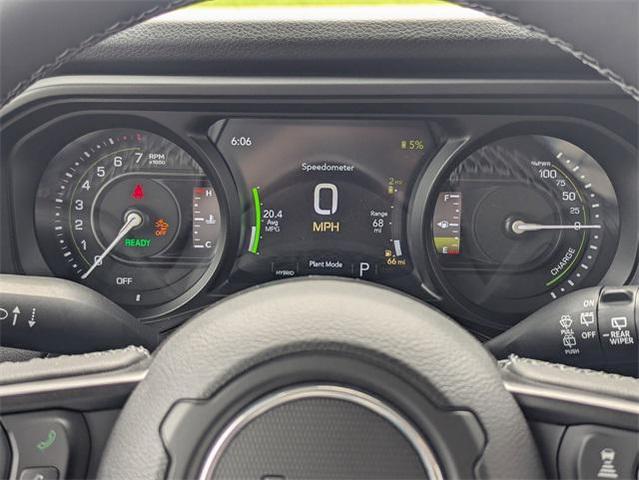 Photo of 2025 Black Clear-Coat Exterior Paint Jeep Wrangler 4xe