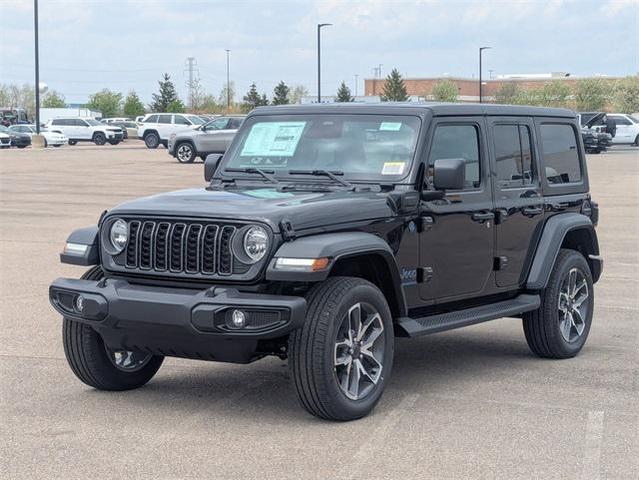 Photo of 2025 Black Clear-Coat Exterior Paint Jeep Wrangler 4xe