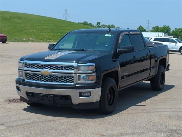 Photo of 2015 Black Chevrolet Silverado 1500