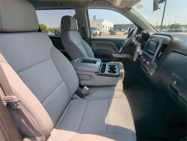Photo of 2015 Black Chevrolet Silverado 1500