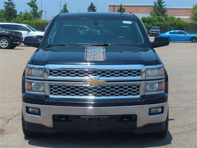Photo of 2015 Black Chevrolet Silverado 1500