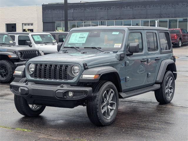 Photo of 2025 Anvil Clear-Coat Exterior Paint Jeep Wrangler 4xe