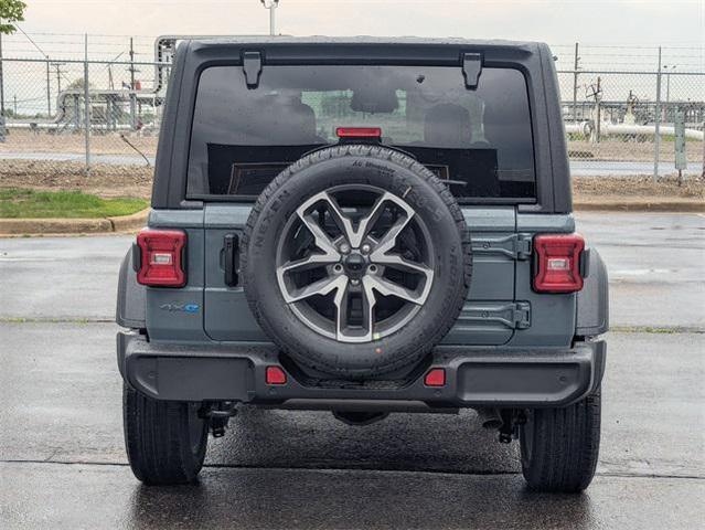 Photo of 2025 Anvil Clear-Coat Exterior Paint Jeep Wrangler 4xe