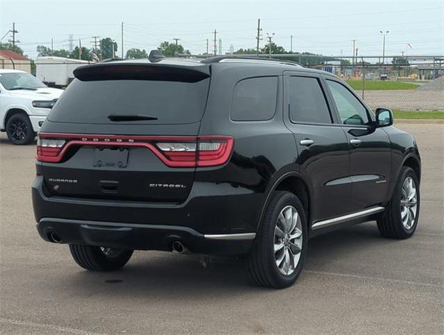 Photo of 2023 DB Black Clearcoat Dodge Durango