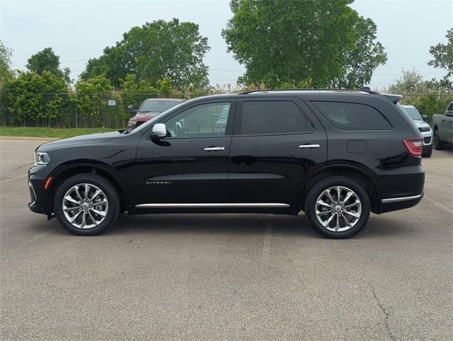 Photo of 2023 DB Black Clearcoat Dodge Durango