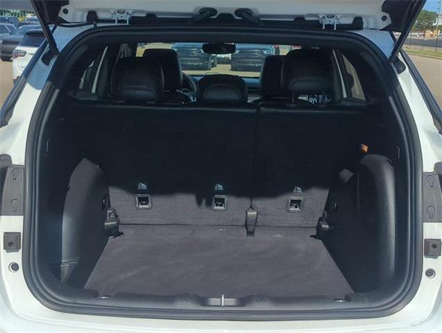 Photo of 2022 Bright White Clearcoat Jeep Compass