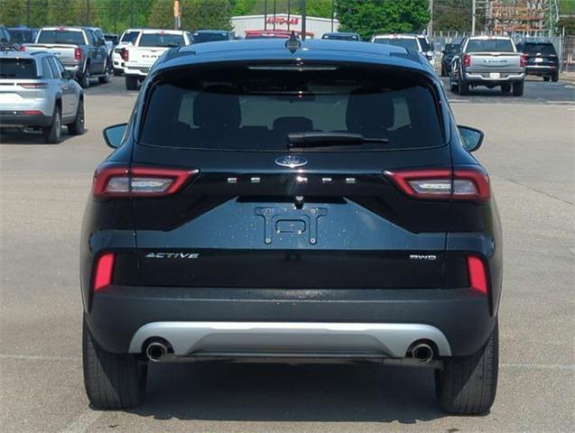 Photo of 2024 Agate Black Metallic Ford Escape