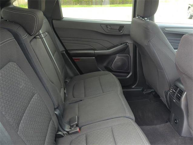 Photo of 2024 Agate Black Metallic Ford Escape