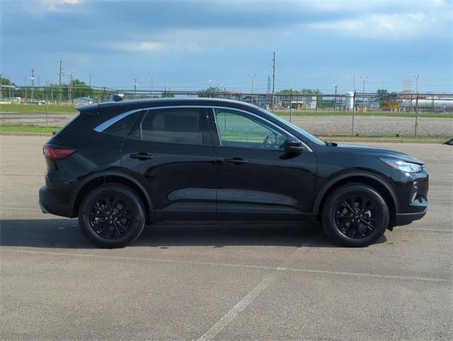 Photo of 2024 Agate Black Metallic Ford Escape