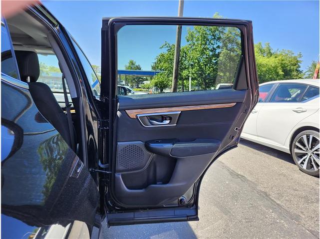 Photo of 2021 Crystal Black Pearl Honda CR-V
