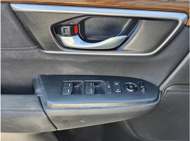 Photo of 2021 Crystal Black Pearl Honda CR-V