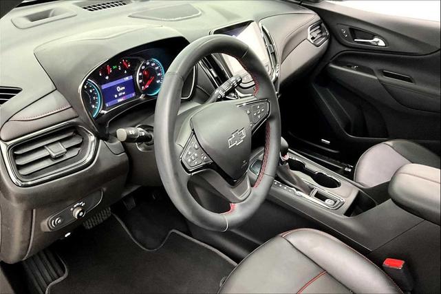 Photo of 2023 Blue Glow Metallic Chevrolet Equinox