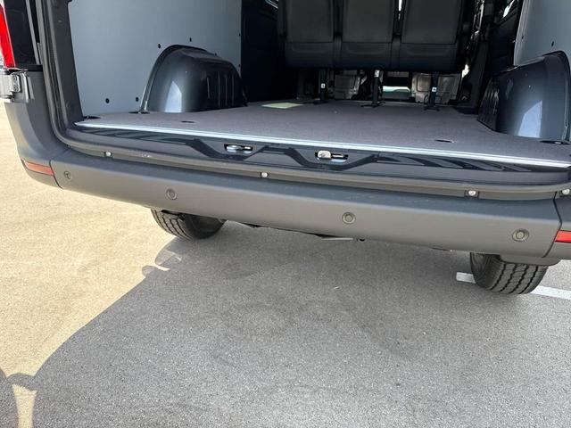 Photo of 2025 F61/Interior re Mercedes-Benz Sprinter 2500