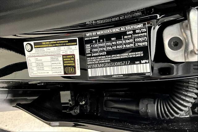 Photo of 2025 Black Mercedes-Benz GLC 300