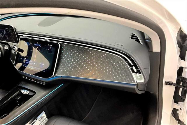 Photo of 2025 Polar White Mercedes-Benz E-Class