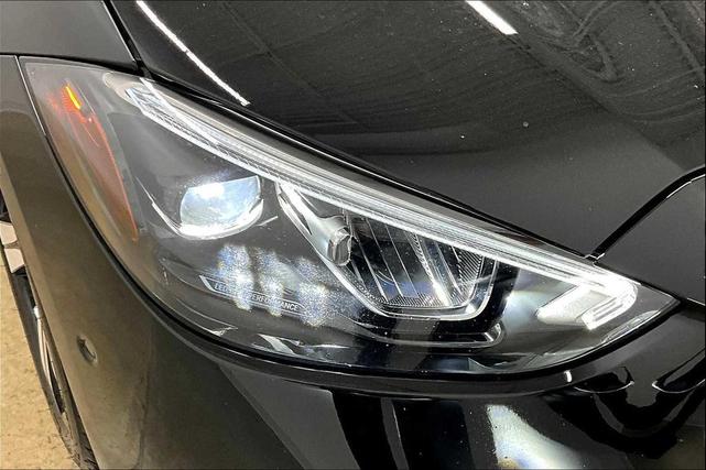 Photo of 2025 Black Mercedes-Benz C-Class