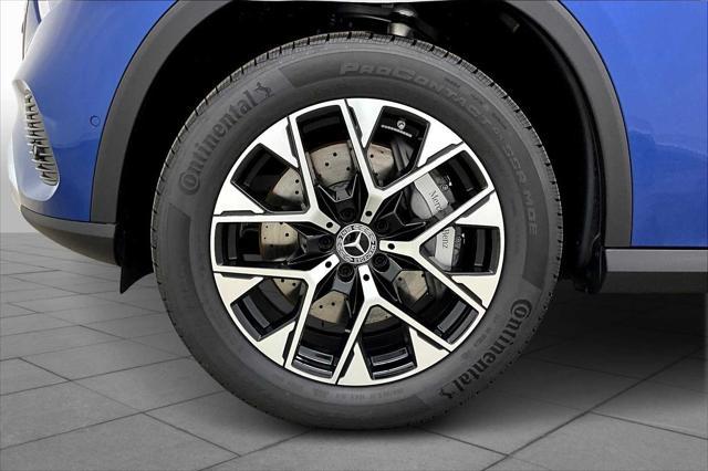 Photo of 2025 Starling Blue Metallic Mercedes-Benz GLC 350e