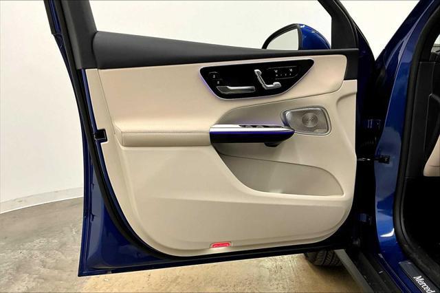 Photo of 2025 Starling Blue Metallic Mercedes-Benz GLC 350e