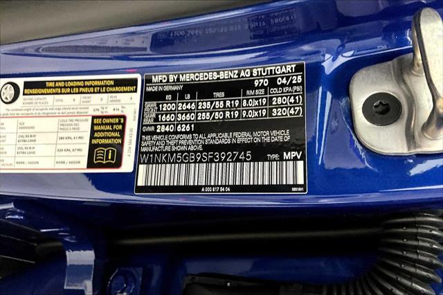 Photo of 2025 Starling Blue Metallic Mercedes-Benz GLC 350e