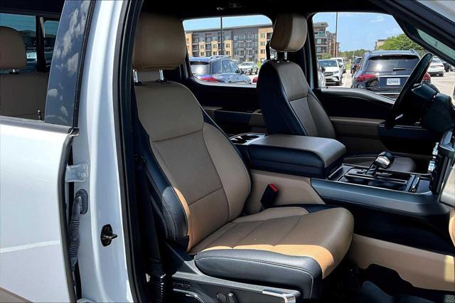 Photo of 2022 Oxford White/Stone Gray Ford F-150