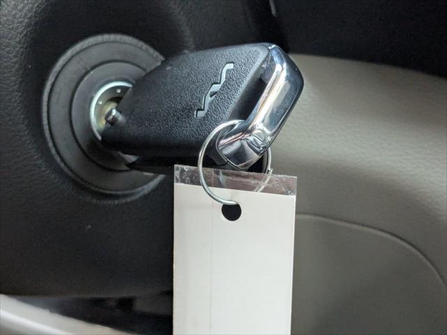 Photo of 2025 Gravity Gray Kia Soul