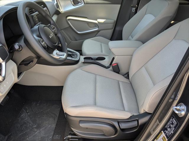 Photo of 2025 Gravity Gray Kia Soul