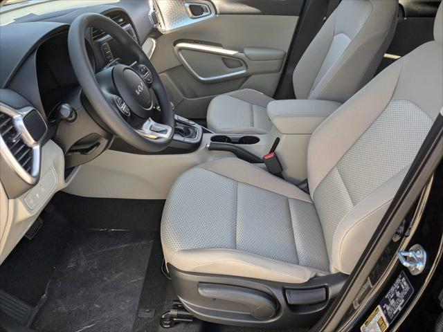 Photo of 2025 Fusion Black Kia Soul