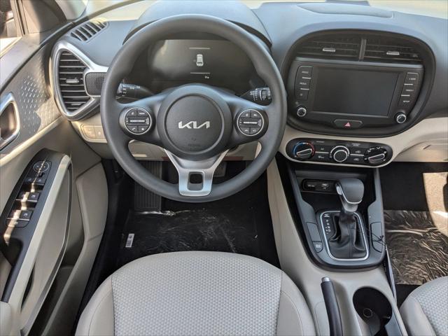 Photo of 2025 Fusion Black Kia Soul