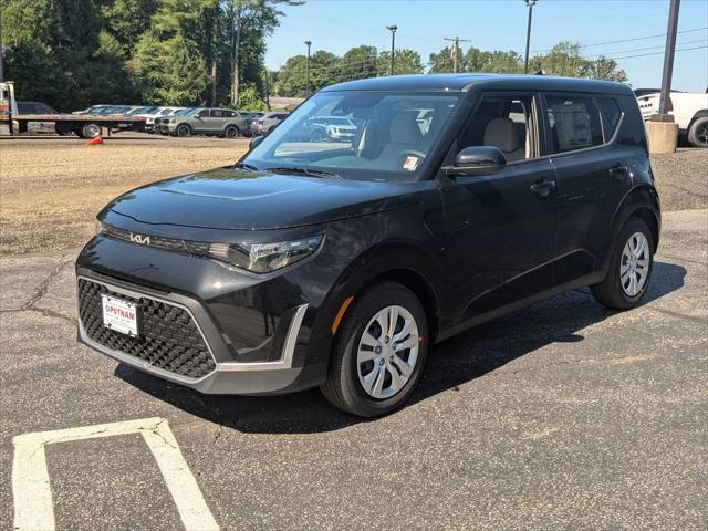 Photo of 2025 Fusion Black Kia Soul