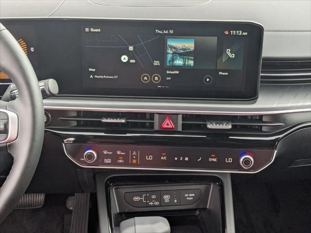 Photo of 2025 Snow White Pearl Kia K5