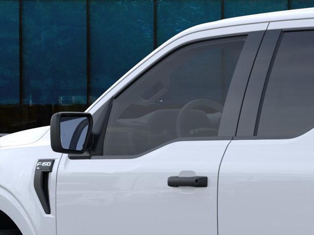 Photo of 2025 Oxford White Ford F-150