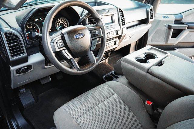 Photo of 2017 Magnetic Metallic Ford F-150
