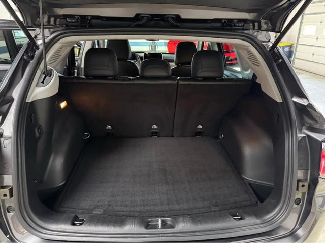 Photo of 2022 Granite Crystal Clearcoat Metallic Jeep Compass