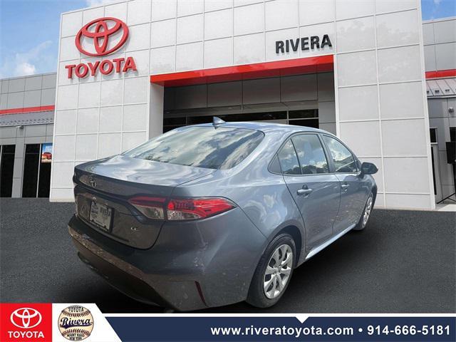 Photo of 2022 Celestite Toyota Corolla
