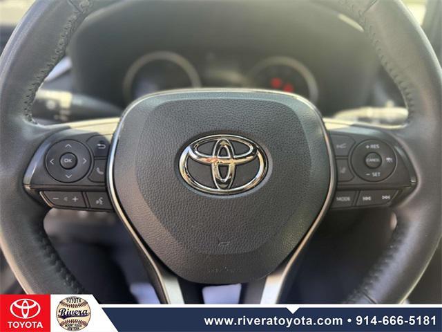 Photo of 2022 Silver Sky Metallic Toyota RAV4 Hybrid