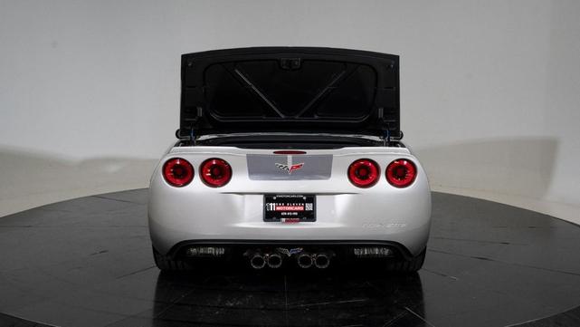 Photo of 2006 Machine Silver Metallic Chevrolet Corvette