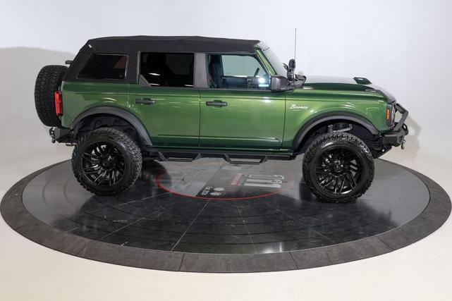 Photo of 2022 Eruption Green Metallic Ford Bronco