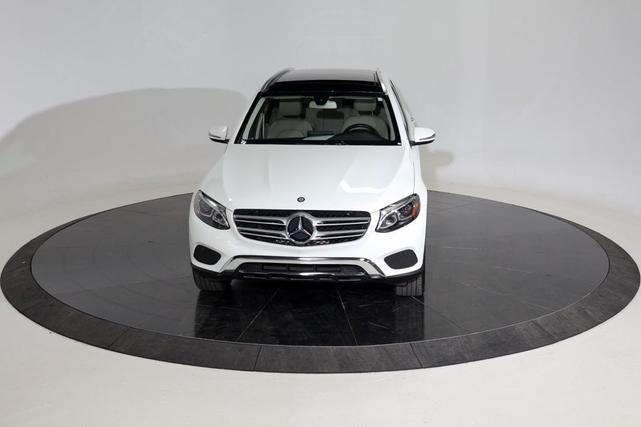 Photo of 2017 Polar White Mercedes-Benz GLC 300