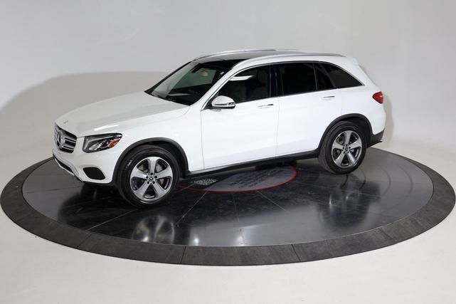Photo of 2017 Polar White Mercedes-Benz GLC 300