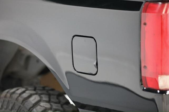Photo of 1992 Black Ford Bronco