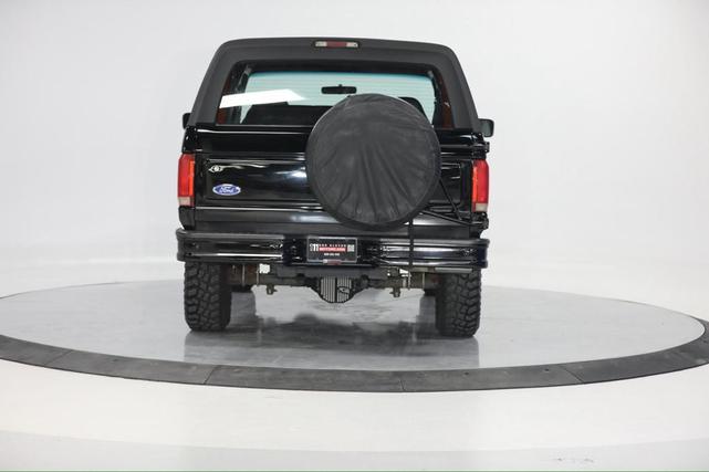 Photo of 1992 Black Ford Bronco