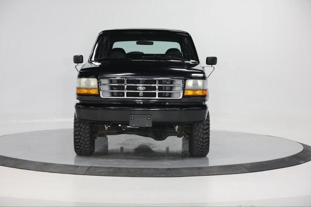 Photo of 1992 Black Ford Bronco