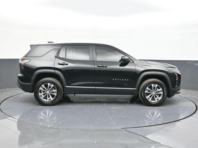 Photo of 2026 Mosaic Black Metallic Chevrolet Equinox