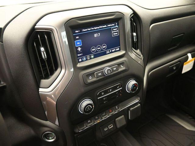 Photo of 2025 Black Chevrolet Silverado 1500